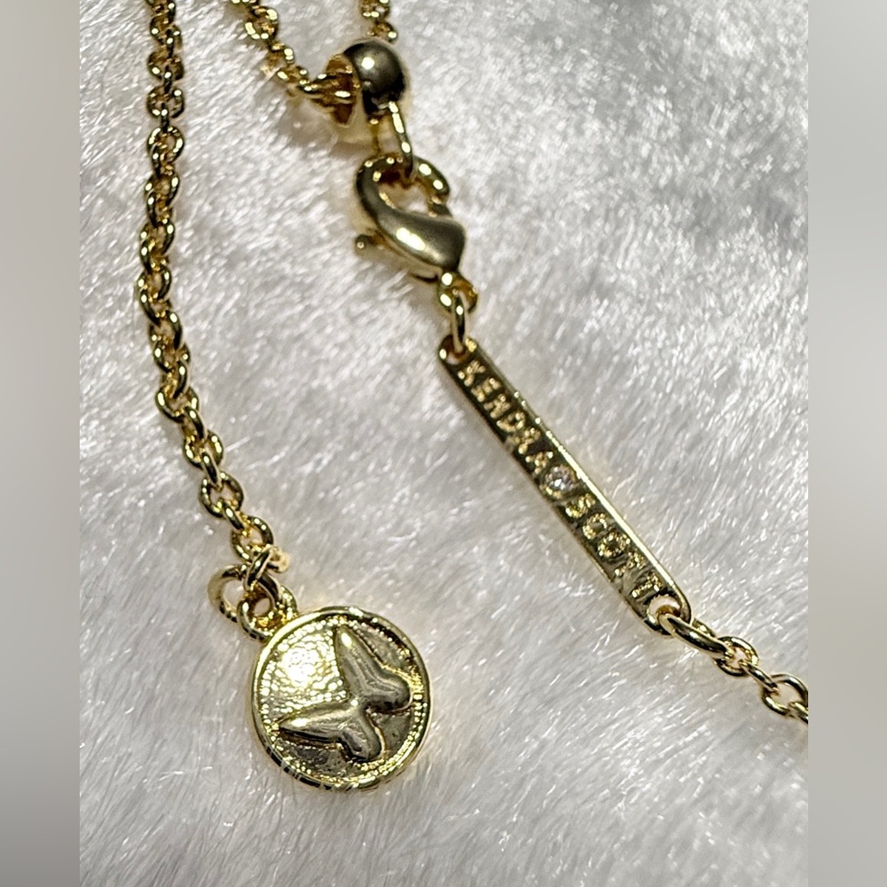 Kendra Scott x Dolly Parton Elisa Butterfly Pendant Necklace - Picture 15 of 15